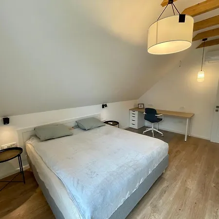 Alpennelke Family Bohinjska Bela